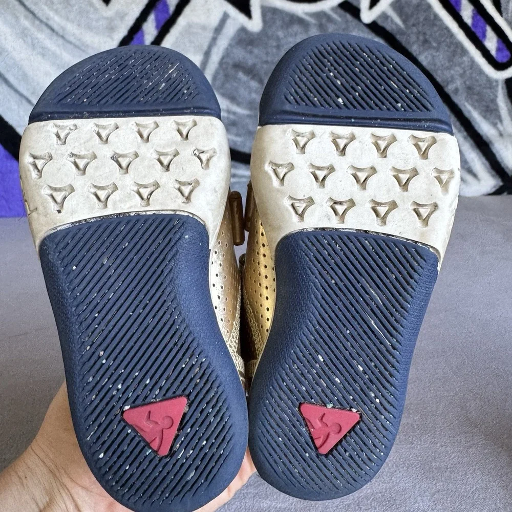 PLAE product pair